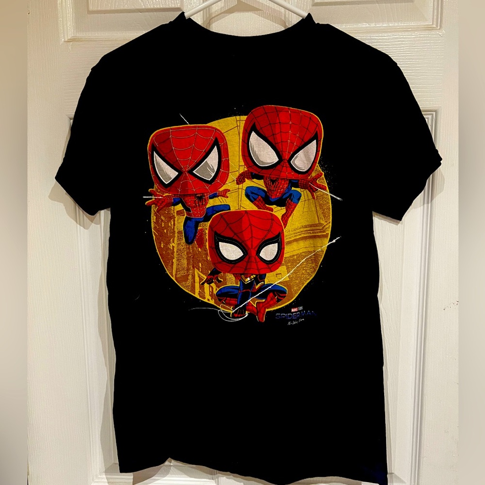 2/25 Funko Spiderman Far From Home Black Graphic Tshirt